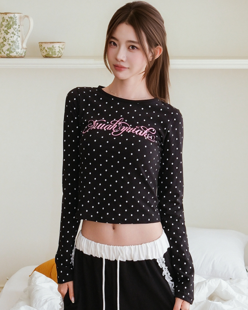 DOT LETTERING LOGO LONG SLEEVE [BLACK]