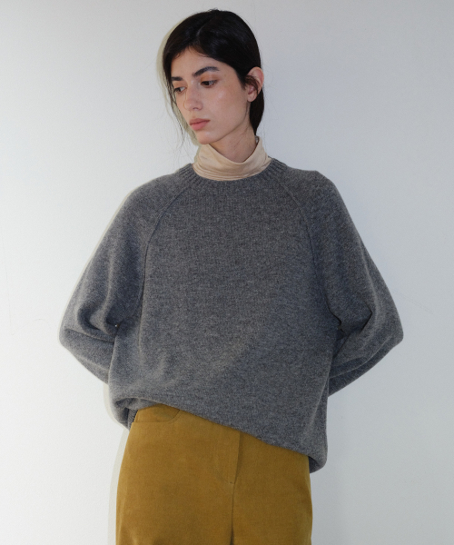 WOOL BLEND RAGLAN PULLOVER - DARK GREY