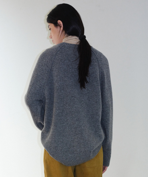 WOOL BLEND RAGLAN PULLOVER - DARK GREY