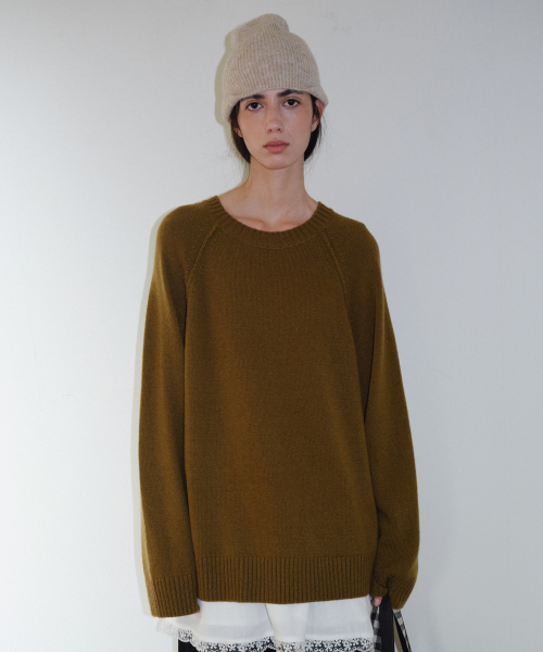 WOOL BLEND RAGLAN PULLOVER - OLIVE