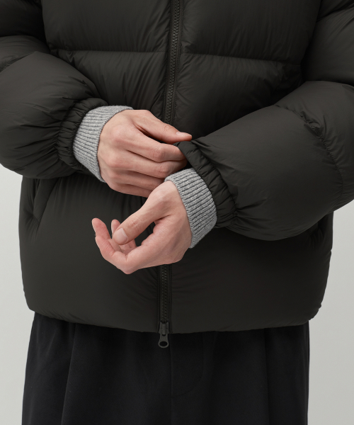 머스코비 다운 숏 패딩 재킷