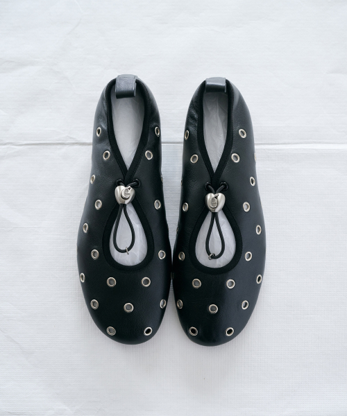 Luv string eyelet flats(Deep sleep)_OK1DX26203BLK