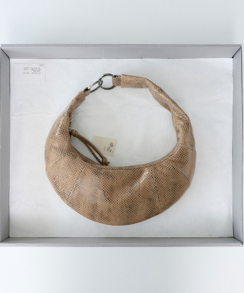 Small fling hobo bag(Python beige)_OVBAX26255PYB