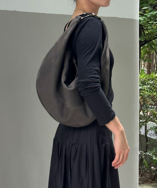 Fling hobo bag(Dusty grey)_OVBAX26253NUG