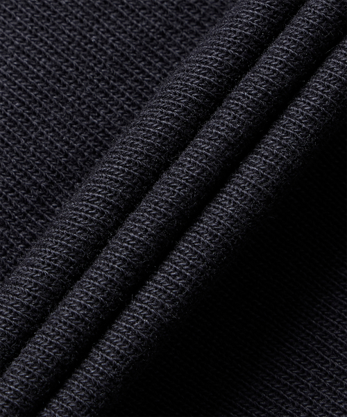 PLEAT 3S TEE BLACK