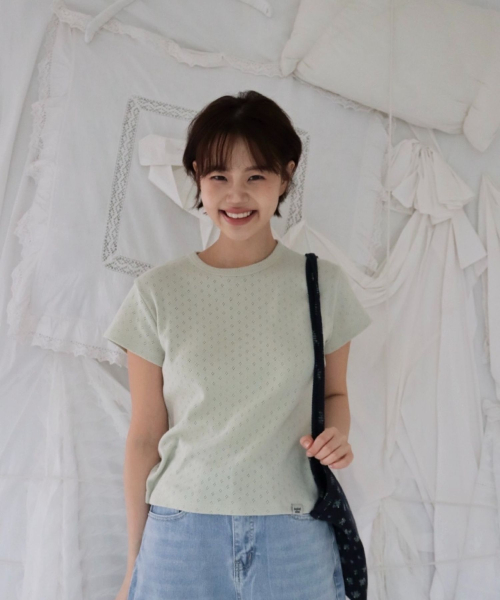펀칭 아일렛 반팔 티셔츠