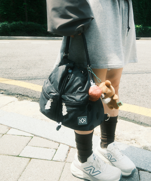 Dotty Bucket Bag (Black)