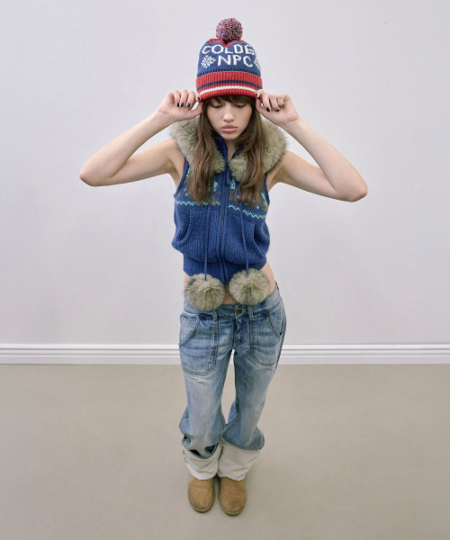 Jacquard Pom Pom Beanie Red
