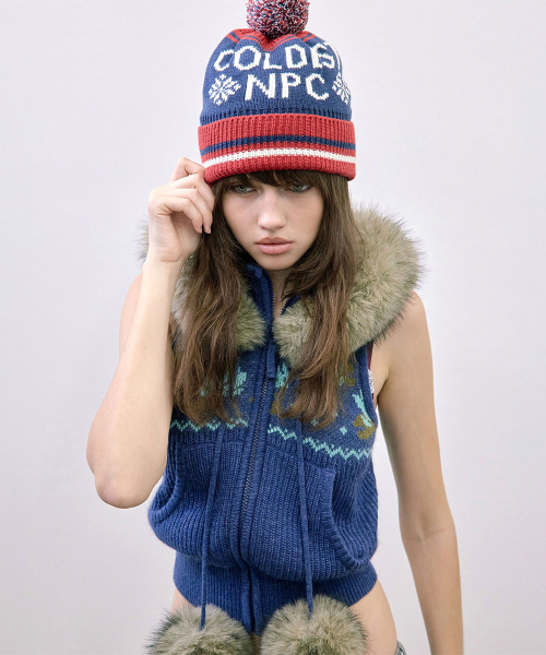Jacquard Pom Pom Beanie Red