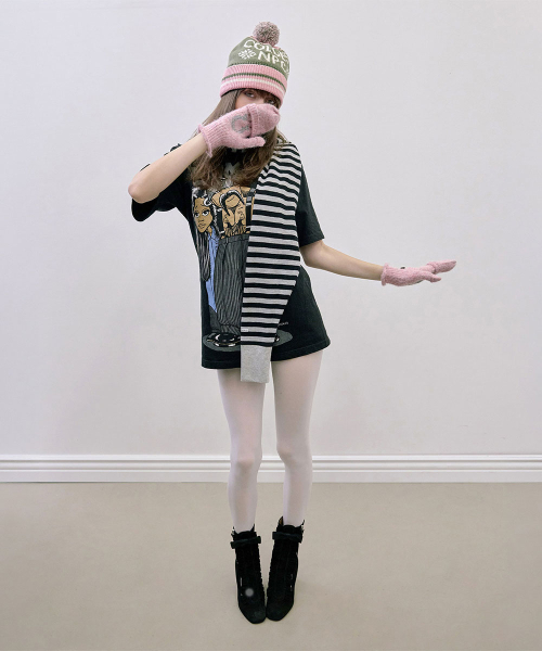 Jacquard Pom Pom Beanie Pink