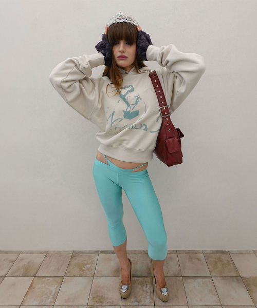 Bestie Hoodie Dirty White