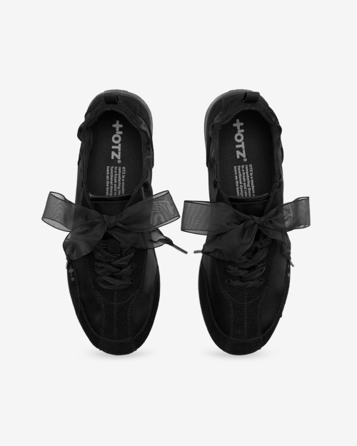 LOMA Satin Sneakers Black OZPDGA334B