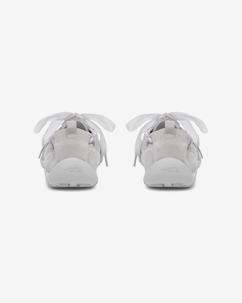 LOMA Satin Sneakers Silver OZPDGA334S