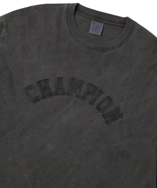 아치 로고 루즈핏 아플리케 롱슬리브 티셔츠 Charcoal