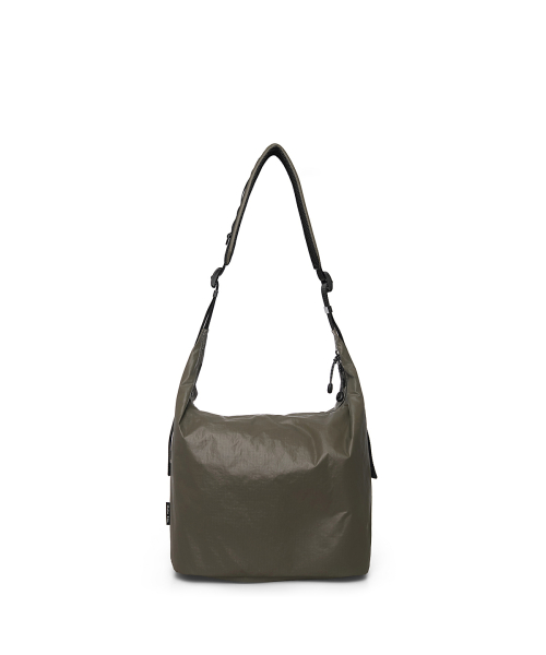 MULTI-POCKET LITE CROSS BAG IN KHAKI