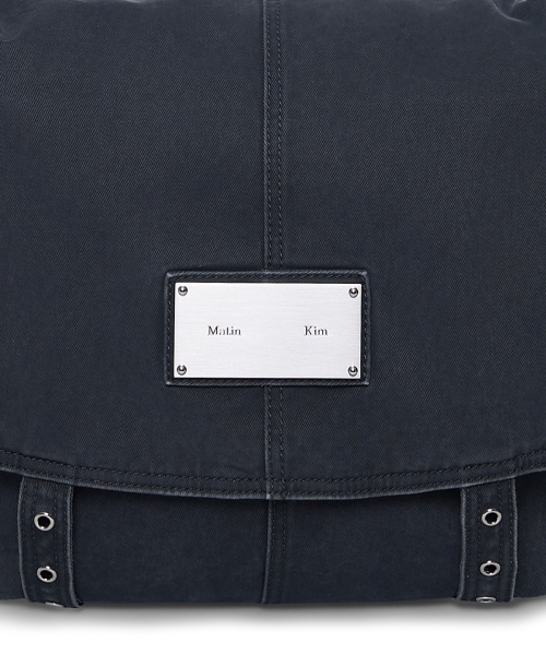 VINTAGE WASHED COTTON MESSENGER BAG IN NAVY