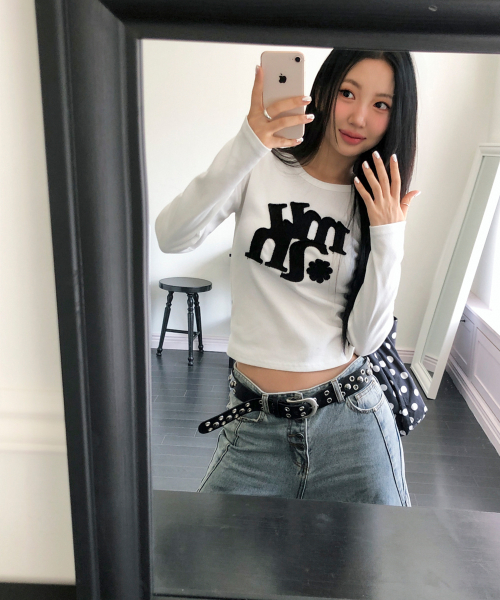 VINTAGE APPLIQUE LOGO LONG SLEEVE [WHITE]