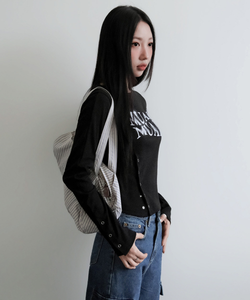 SLIT SNAP BUTTON LONG SLEEVE [BLACK]