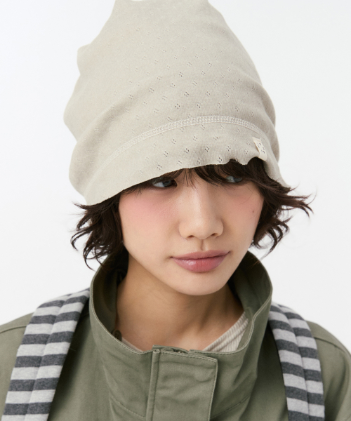 REVERSIBLE LAYERED KNIT BEANIE, CREAM