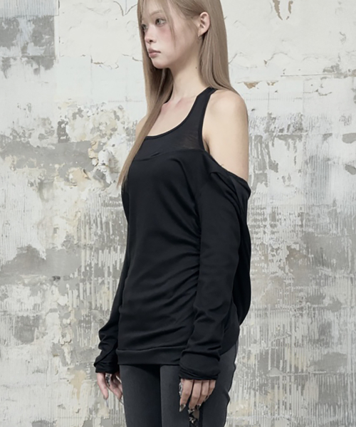 Halter-Neck Hooded Slim-Fit Long Sleeve Top (Black)