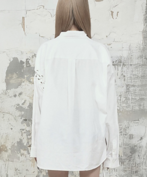 Eyelet Point Oversized Shirt (White)