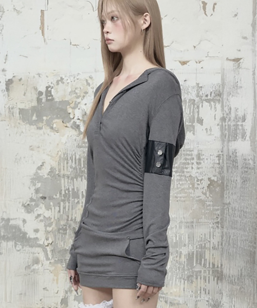 Hood Layer Shirring Mini One-Piece (Melange Gray))