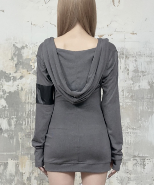 Hood Layer Shirring Mini One-Piece (Melange Gray))