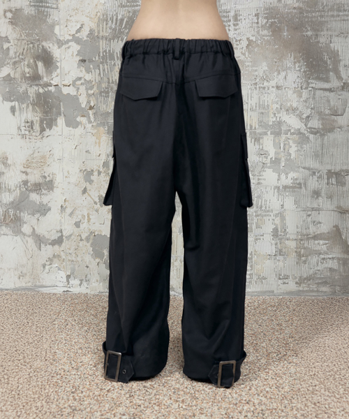 Panel Multi Pocket Cargo Pants (Black)