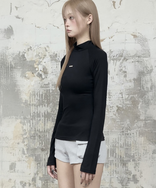 High Neck Lettering Long Sleeve (Black)