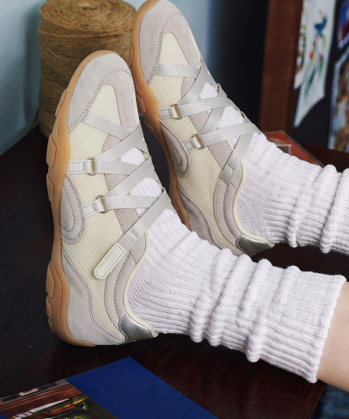 ZANE X-STRAP SNEAKERS - CREAM