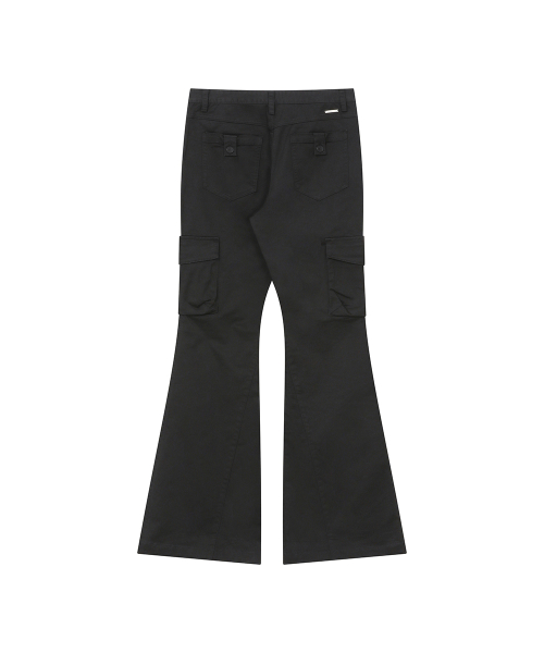 Pocket tab cargo bootcut pants BLACK