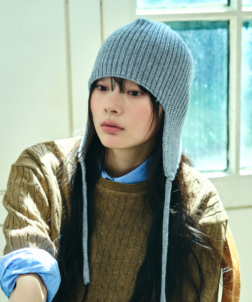 FLUFFY BEANIE - 5 colors