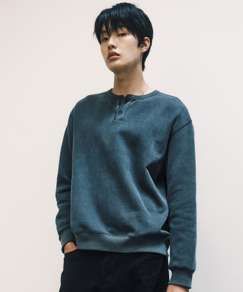 100 Cotton Gray Pigment Henley Neck Oversized Sweatshirt