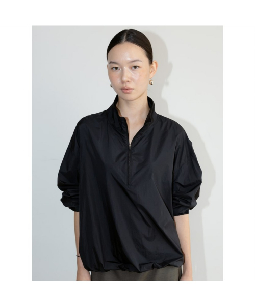 Nylon Quarter ZipUp Black (TA6764U035)