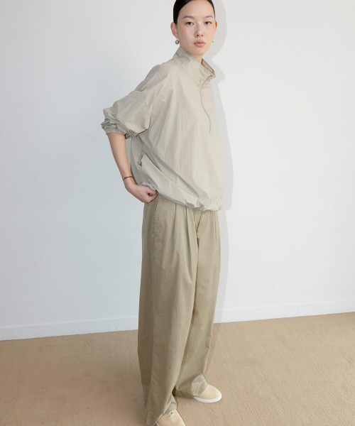 Nylon Quarter ZipUp Beige (TA6764U03A)