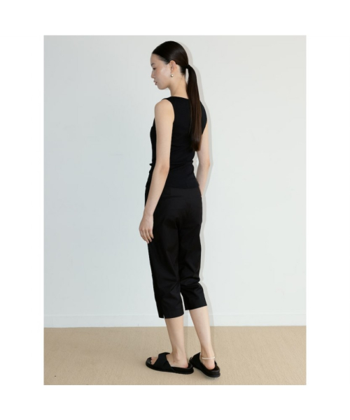Classic Capri Pants Black (TA6721A045)
