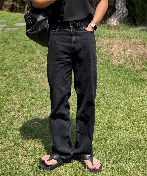 100 Cotton Wide Straight Black Raw-Neck Denim Pants