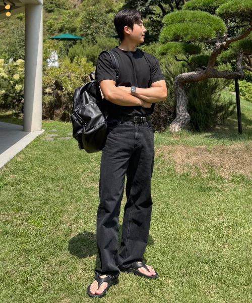 100 Cotton Wide Straight Black Raw-Neck Denim Pants