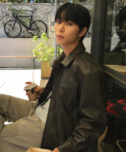 [COUTURE]Brown-washed leather zip-up semi-oversized trucker jacket