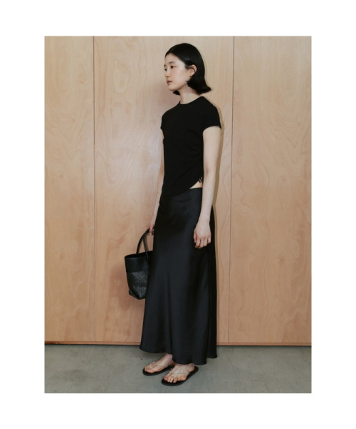 60S Satin H Line Skirt Black (TA6727A065)