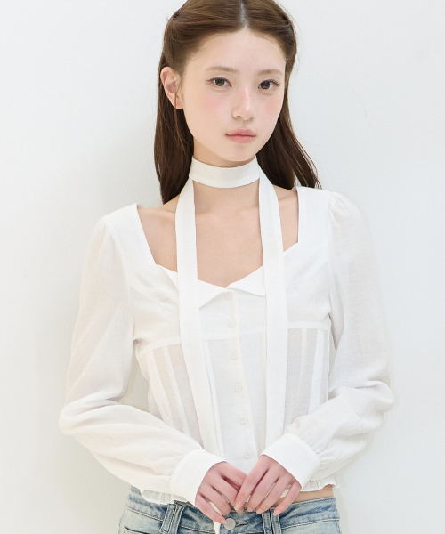 PINTUCK FLARE BLOUSE WHITE