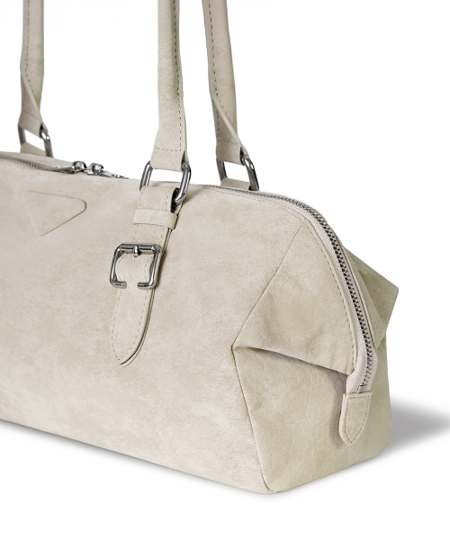 SOTY BUCKLE BAG - OAT CREAM