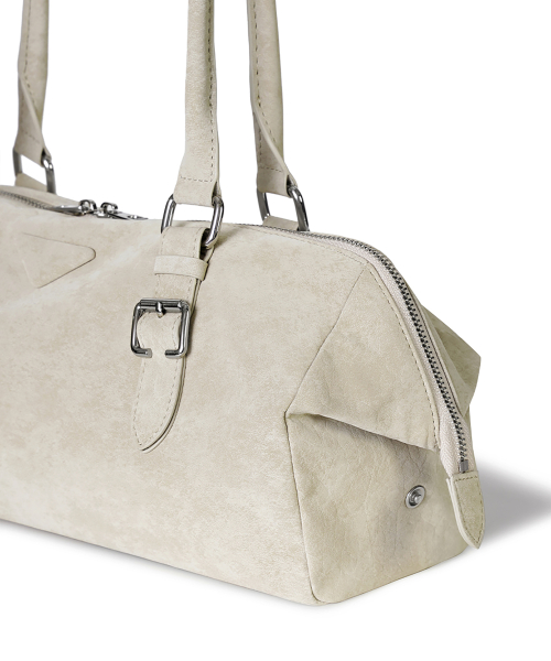SOTY BUCKLE BAG - OAT CREAM