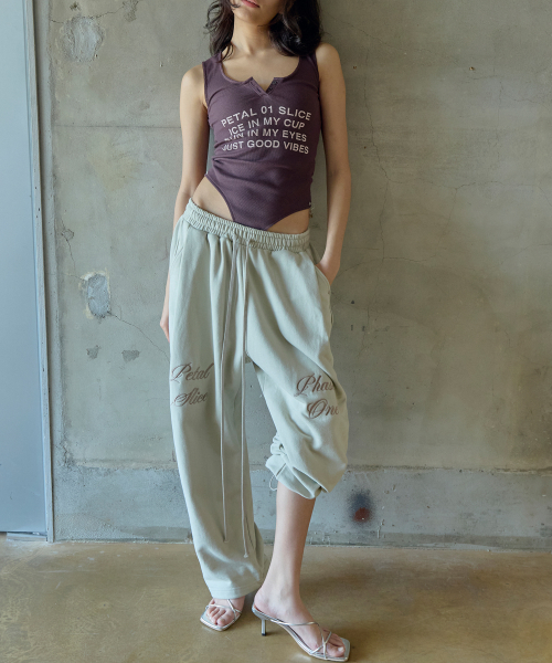 Printed Line Sleeveless (BROWN)