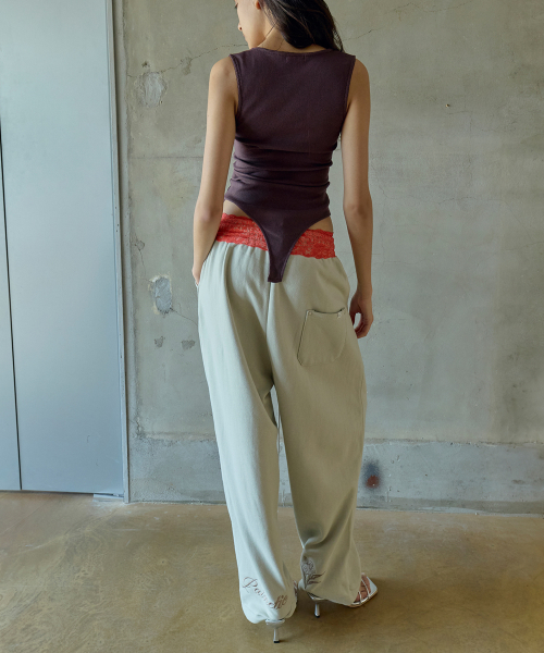 Printed Line Sleeveless (BROWN)