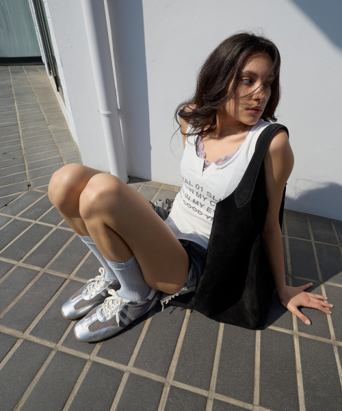 Printed Line Sleeveless (WHITE)