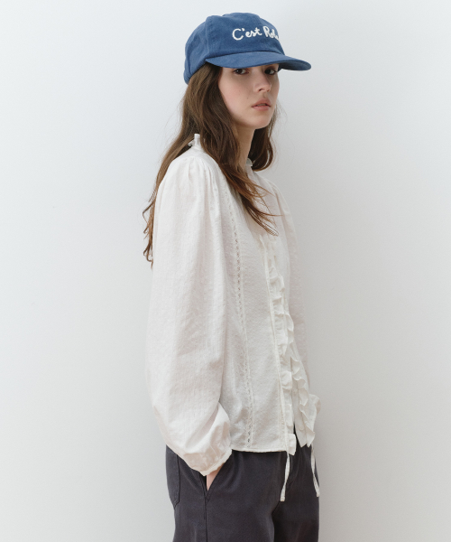 LOOSE FIT FRILL BLOUSE WHITE