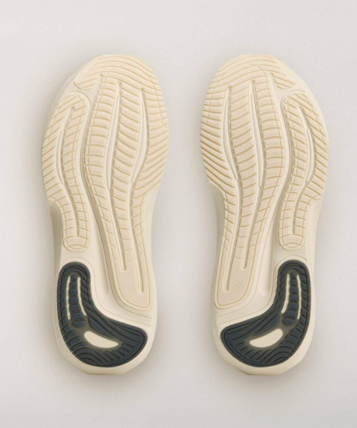 SUPERNOVA RISE 3 CREWHT/CARBON/CLOWHI
