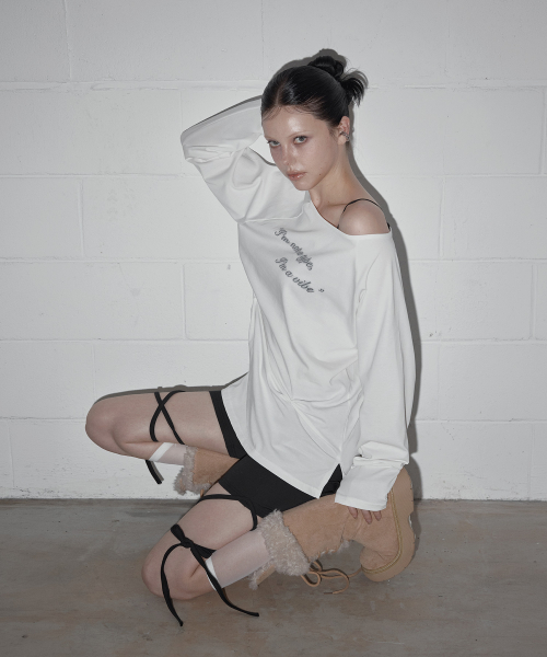 Cropped Lettering Pintuck Boat Neck Long Sleeve T Shirt, Ivory