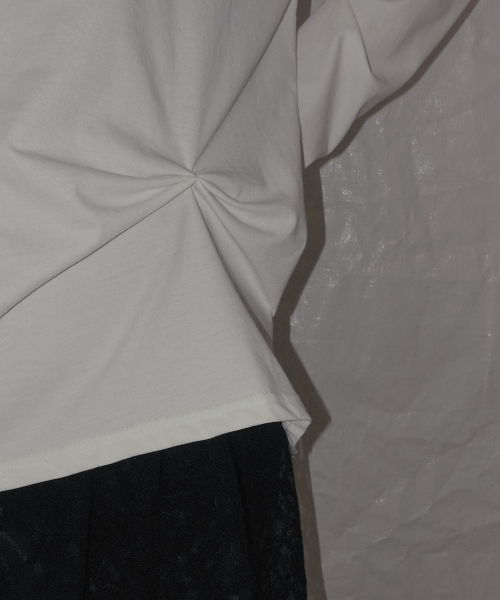 Cropped Lettering Pintuck Boat Neck Long Sleeve T Shirt, Ivory